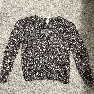 Roan and Ryan banded long sleeve v neck top